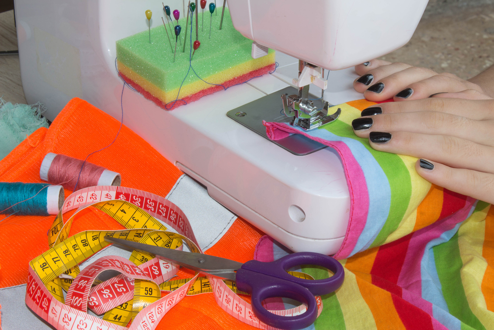 ミシンと裁縫道具
