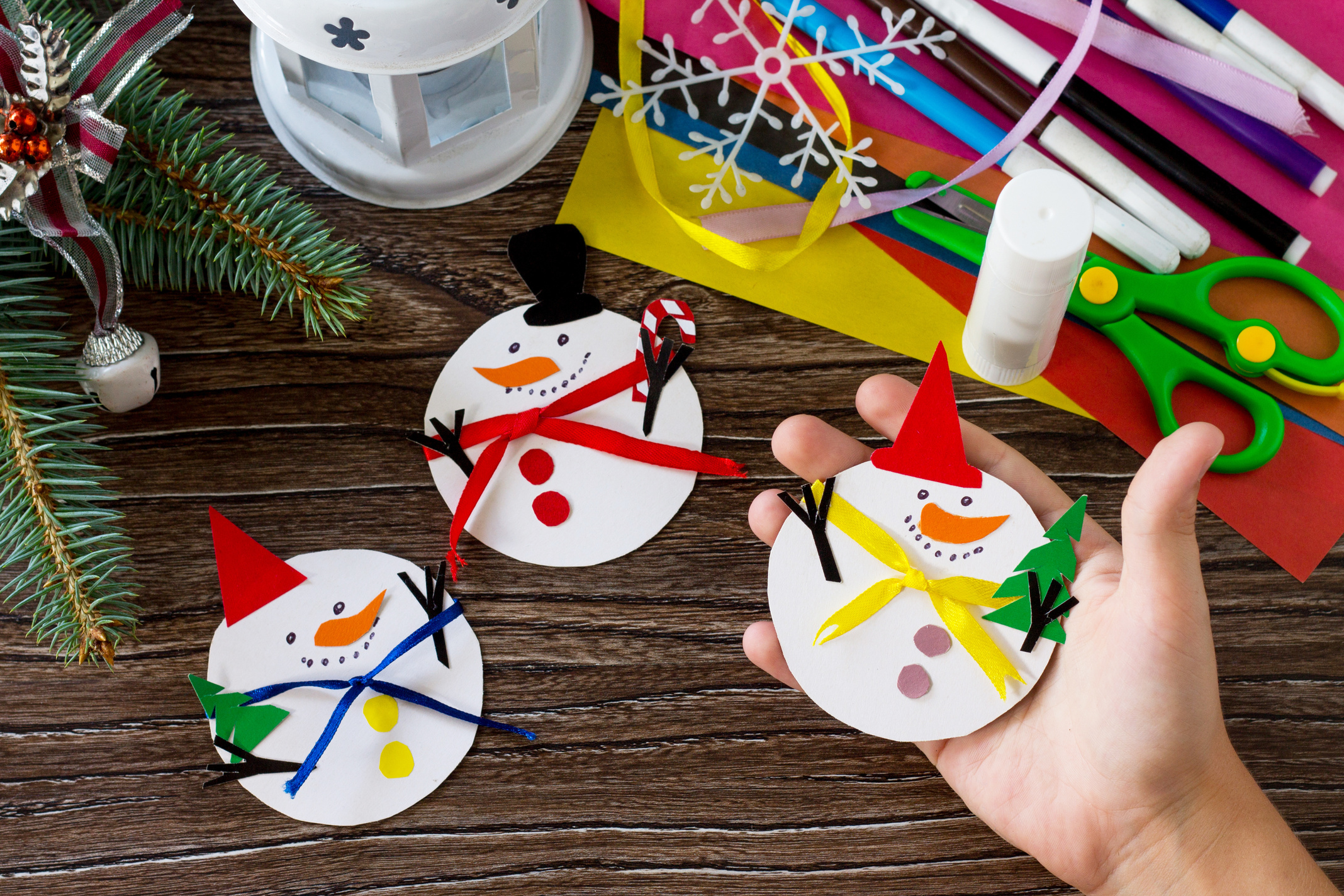 クリスマスに作りたい折り紙8選 子供と一緒に飾り付けるアイデアも くらしマグネット