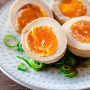 簡単・美味しい煮卵アレンジレシピ8選　おつまみにもおすすめの漬け置きおかず