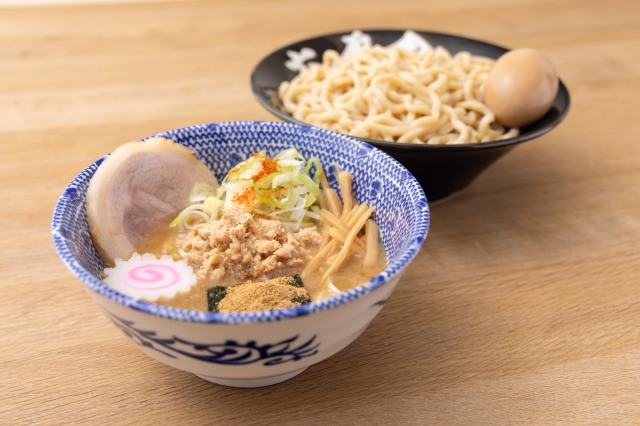 六厘舎　ラーメン　画像