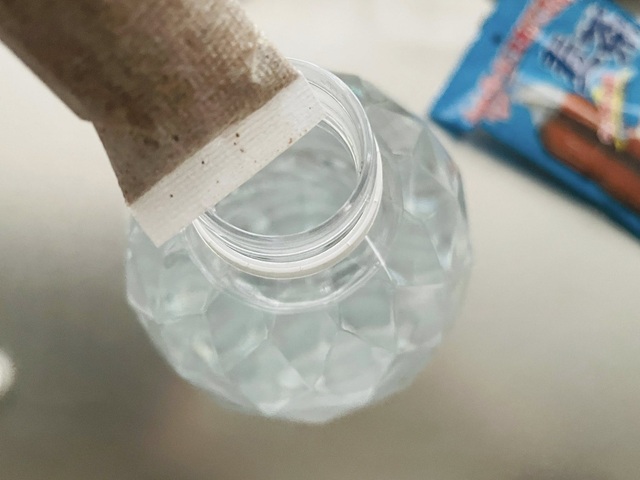 ダイソーの「ペットボトル用麦茶」作り方　手順