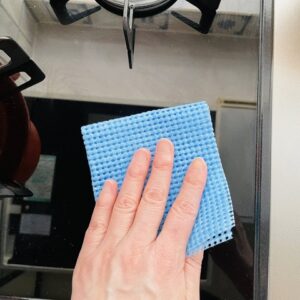 ダイソーのキッチンダスターが便利！使い捨てで掃除がラク＆コスパも◎