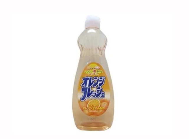 ダイソー　オレンジオイル配合フレッシュ ６００ｍＬ