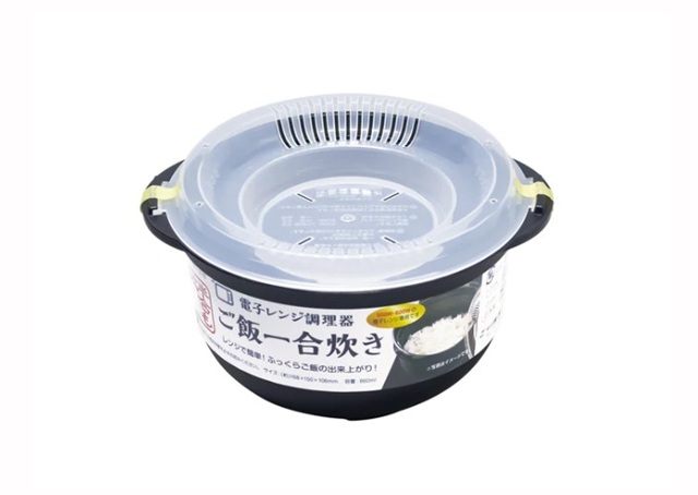 ダイソー　電子レンジ調理器　ご飯一合炊き 