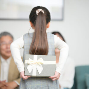 子どもと作る敬老の日の手作りプレゼント7選｜簡単で喜ばれるアイデア