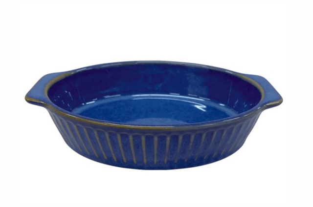 ダイソー グラタン皿 削ぎエンボス オーバルベイクウェア ネイビー