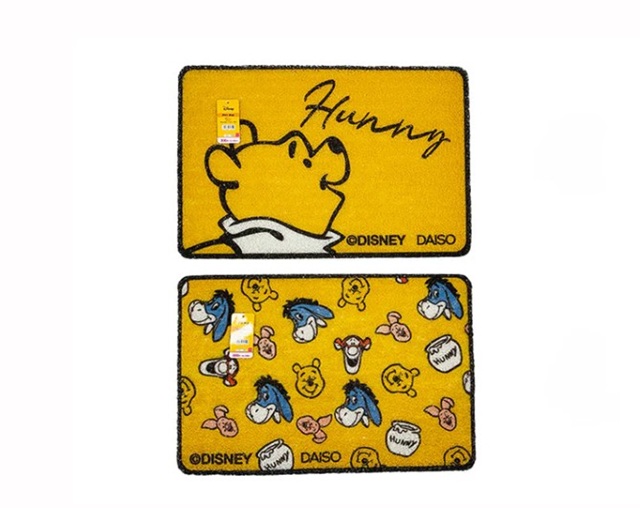 ダイソー PVCマット、(くまのプーさん)40cm×60cm