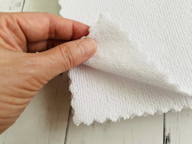 セリア「マイクロファイバークロス10枚入り」手触りもよい