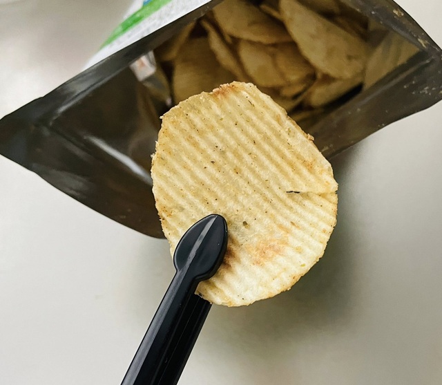 セリア　スナックトング　ポテチトング