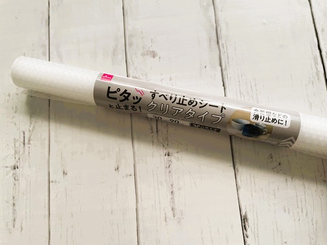 ダイソー　すべり止めシート（クリアタイプ）パッケージ