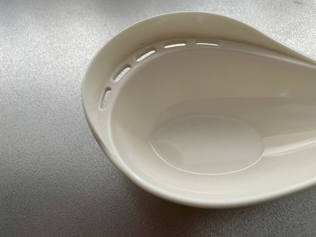 ダイソー 便利れんげ 汁を切れる