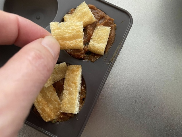 ダイソー　みそ玉ストッカー　みそと具材