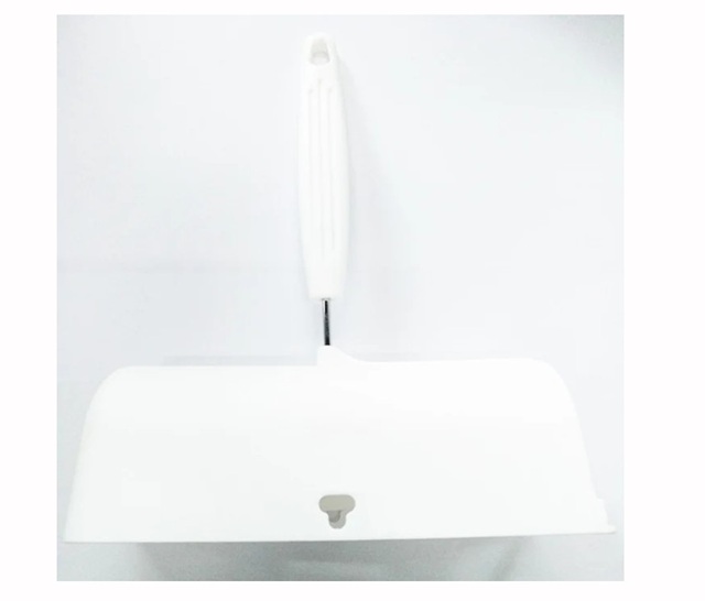 ダイソー　スタンド式くるくるローラー