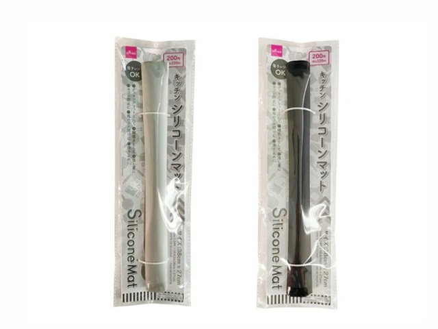 ダイソー　シリコーンマット　３８ｃｍ×２７ｃｍ