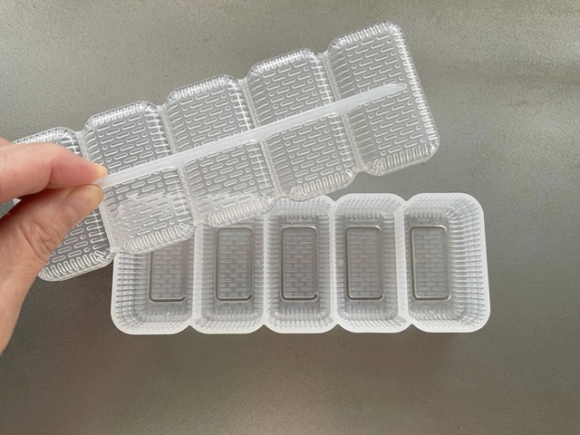 ダイソー 寿司型 にぎり寿司用 型に入れて押すだけでシャリができる