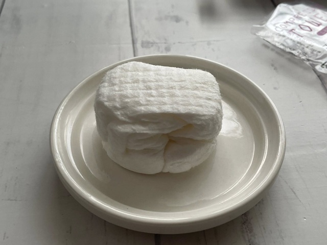 圧縮タオル（ラージサイズ、６枚）使い方　水分を行きわたらせる