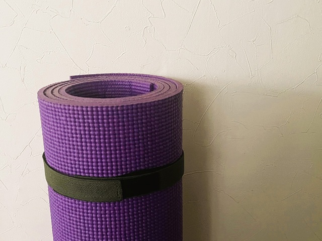 ダイソーべんりベルト　ヨガマットにも