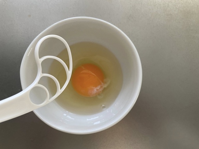 ダイソー　とき卵名人　卵を溶くグッズ