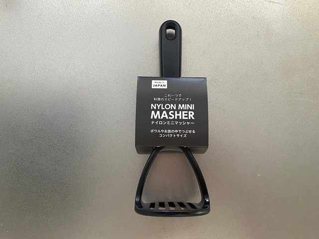 ダイソー　ナイロンミニマッシャー　パッケージ
