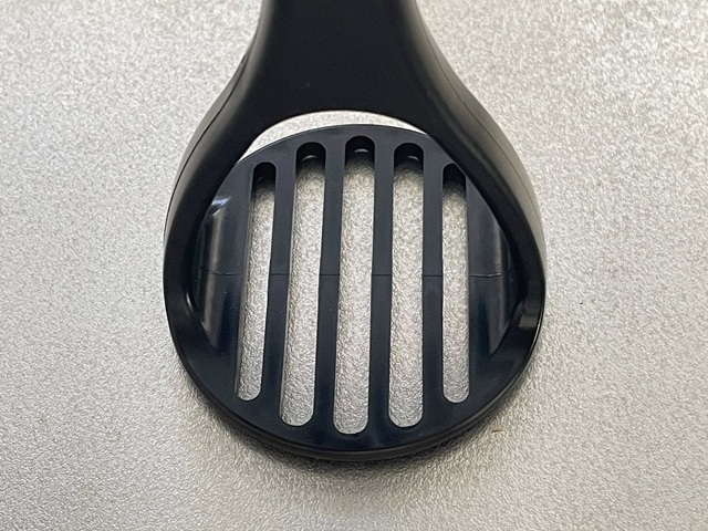 ダイソー　ナイロンミニマッシャー　耐熱温度は１８０℃