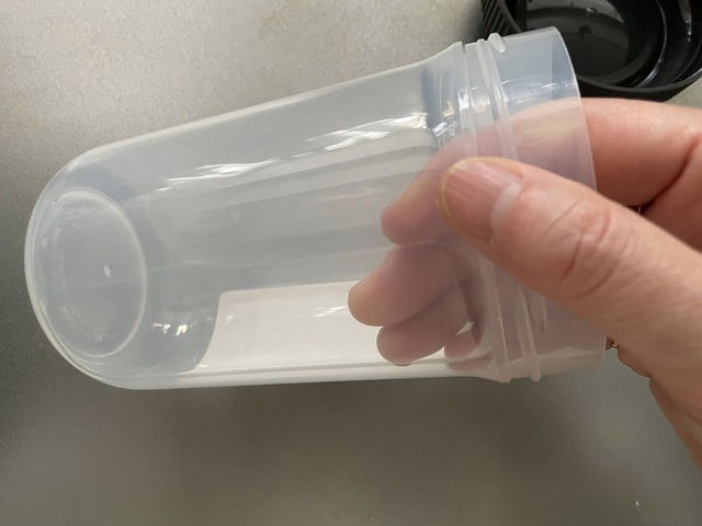 ダイソー　プロテインシェーカー　広口