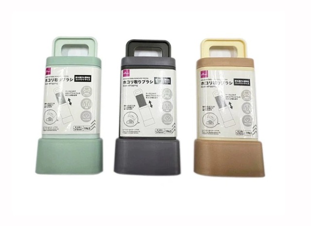 ダイソー　ホコリ取りブラシ