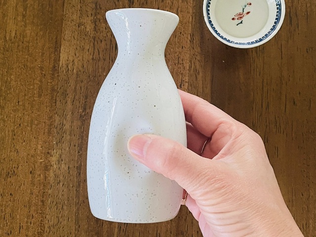 ダイソー　徳利　淡雪　小　食洗機対応