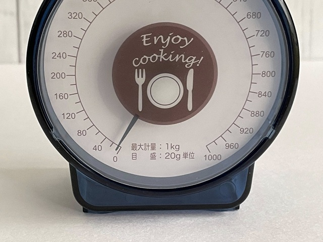 ダイソー　目安計　最大1kgまで計量可能