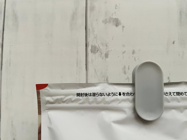 ダイソー　シリアルスプーン（チャック袋スライダー付）袋と一緒に収納できる