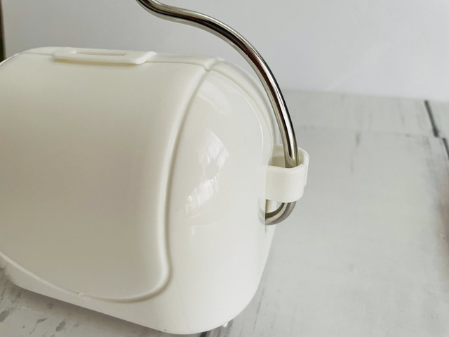 ダイソー　粘着シートクリーナー（カーペット用、ミニ）ケース付き