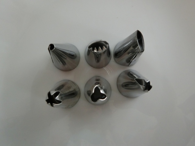 ホイップ　作り方　口金　種類