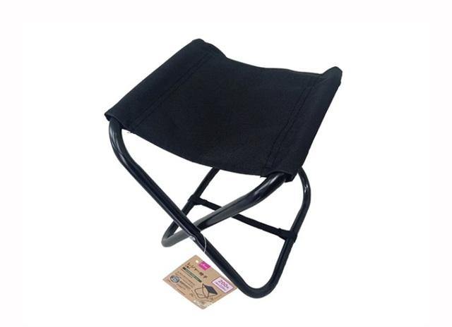 ダイソー　 レジャー椅子（黒）