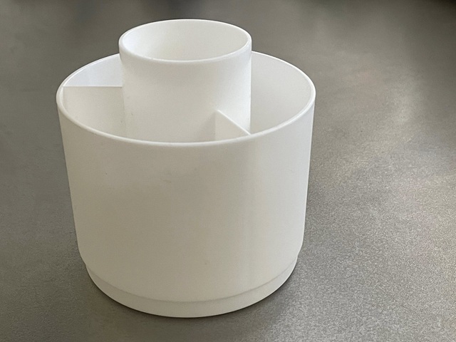 ダイソー　回転できる収納ケース